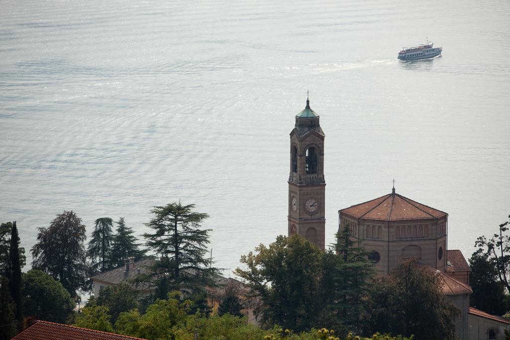 Alveluu Ristorante E Suites Tremezzo Pokoj fotografie